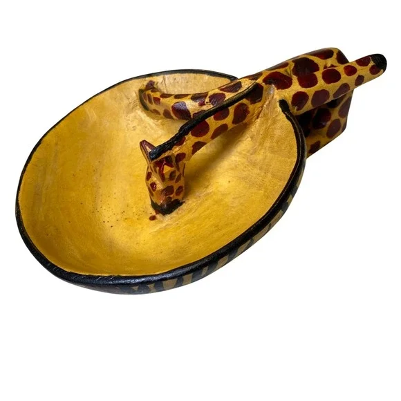 Hand Carved Kenyan Giraffe Wooden Decorative Bowl Safari Animal Folk Art