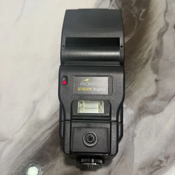 ProMaster 5750DX Digital Electronic Flash - Shoe Mount - Dual Flash - TESTED