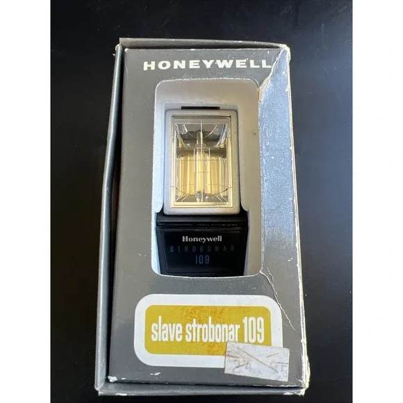 Honeywell Salve Strobonar 109 Compact Flash Unit. Pre-owned