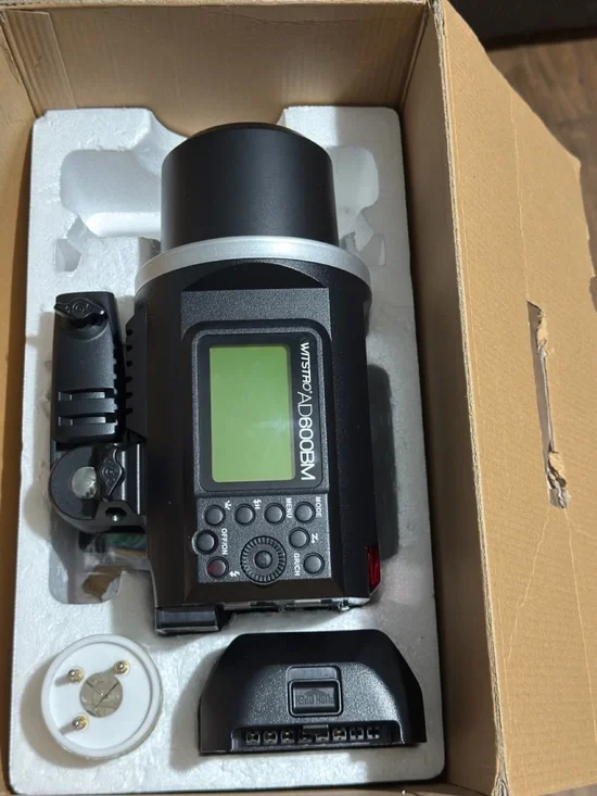 AD600BM Black Portable Studio Flash Strobe