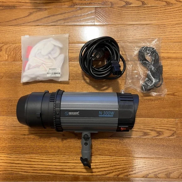 Neewer N-300W Photography Strobe