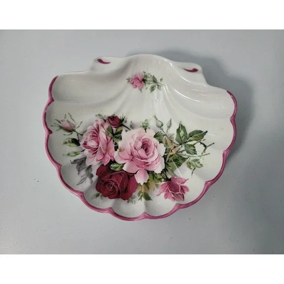 Vintage St. George Shell, Floral‎ Candy Dish