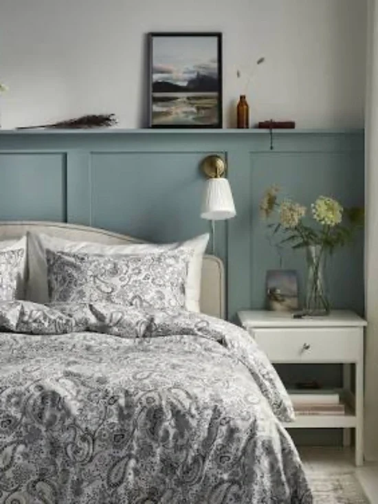 Gray and White Paisley Duvet Cover and two Pillow Cases