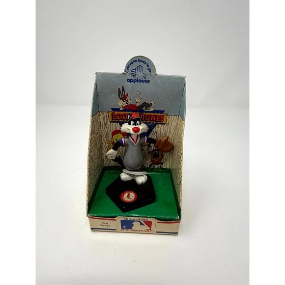 Vintage 1990 Looney Tunes Sylvester St Louis Cardinals MLB Figurine Applause