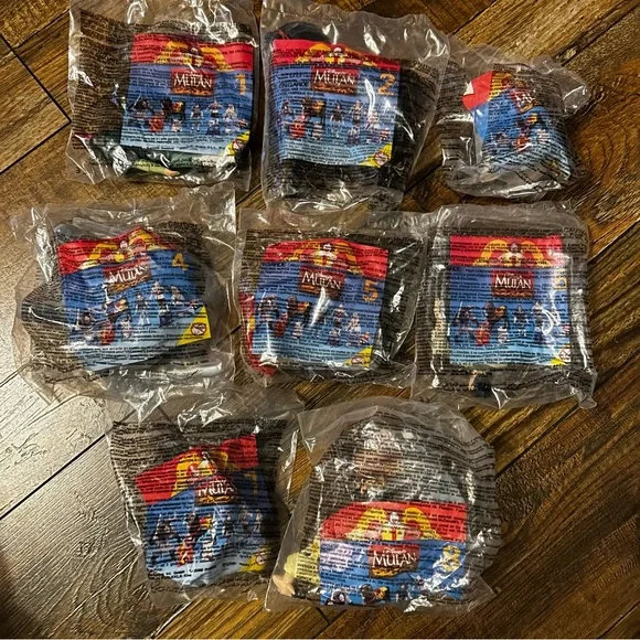 NIP UNOPENED LOT‎ OF 8 MULAN 1998 McDonalds HAPPY MEAL TOY