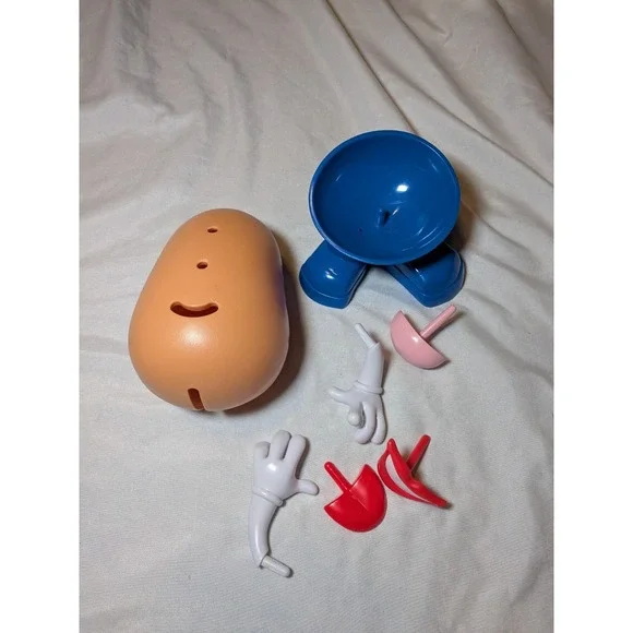 Mr. Potato Head Replacement Pieces‎