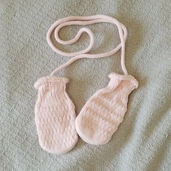 Vintage Pink Knit Kids Mittens