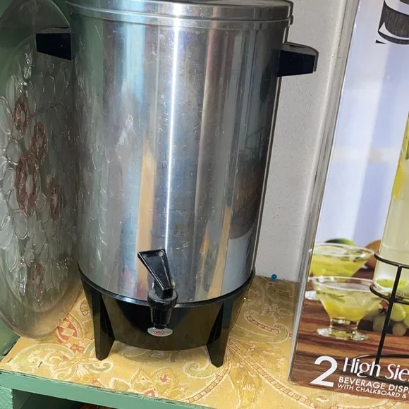 Stainless Steel Beverage Dispenser 30 cups