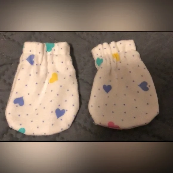 Heart Patterned Baby Mittens