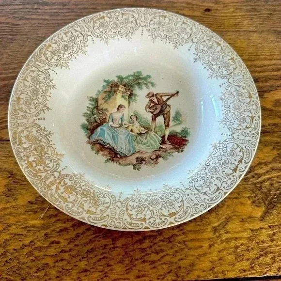 Vintage LIMOGE China Salad Bowl - 22k‎ Gold Design