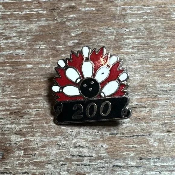 200‎ Bowling Pinback Award Pin