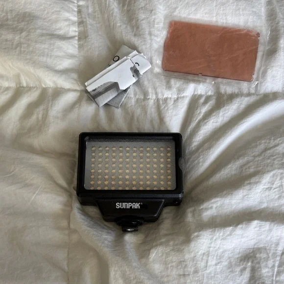 Sunpak Black LED Camera Video Light with Diffuser Filter