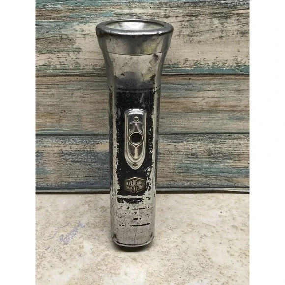 EVEREADY FLASHLIGHT Masterlite Trade-Marks VINTAGE 1950's Not Tested