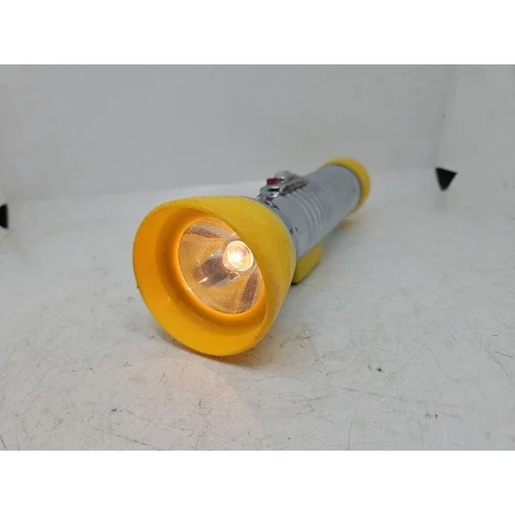 Ash Flash 2D Cell Chrome Flashlight Push Button/ Continuous On EXCELLENT