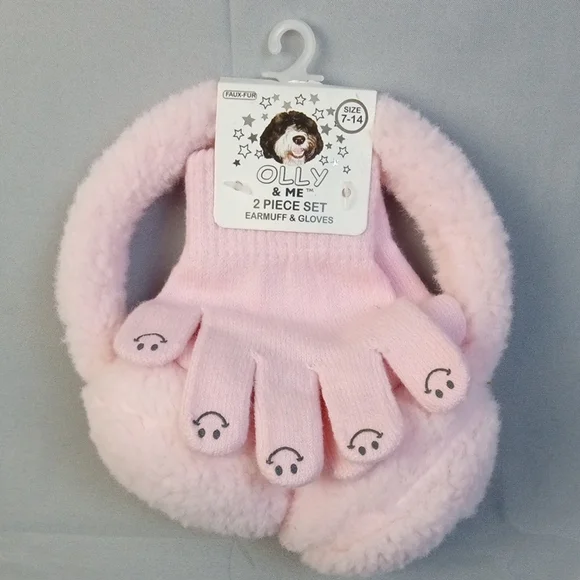 💩 Olly & Me Kids Pink Ear Muffs and Gloves Set