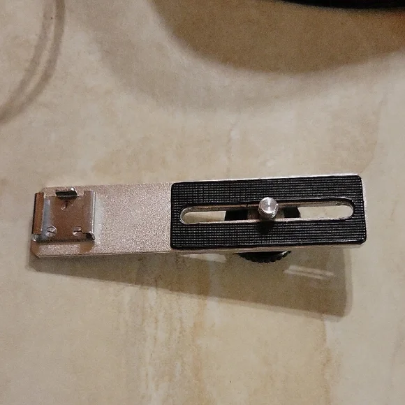 Vinyage Metal Flash Bracket For Camera
