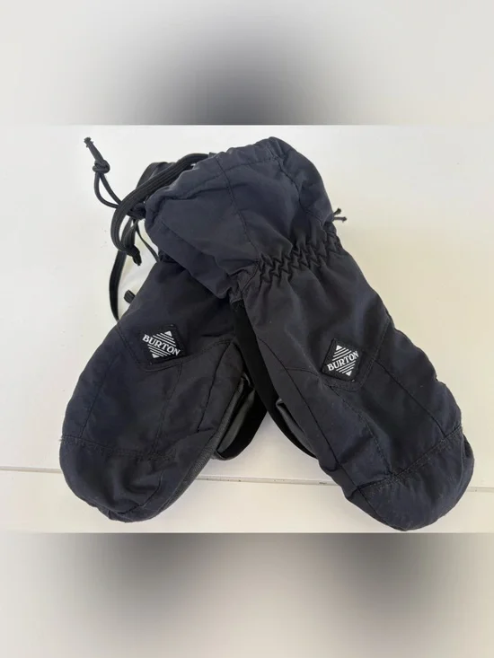Burton Kids Black Winter Snow Mittens. Used. XL