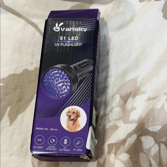 Vans Black UV Flashlight 51 LED