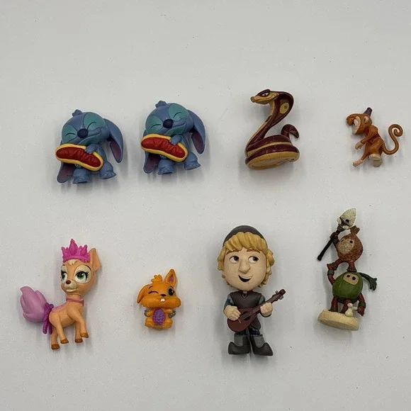 Disney Mini Figure Collectible Figures Lot Of 8 Funko‎ Kristoff + Animal Friends