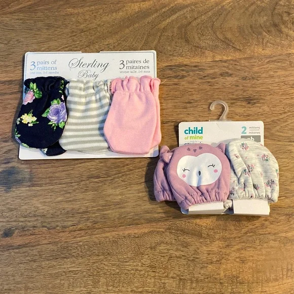 Lot Baby Mittens - Girls