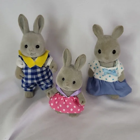 Easter BUNNY Calico Critters Sylvanian Flocked Forest Family Vtg 80s Figures