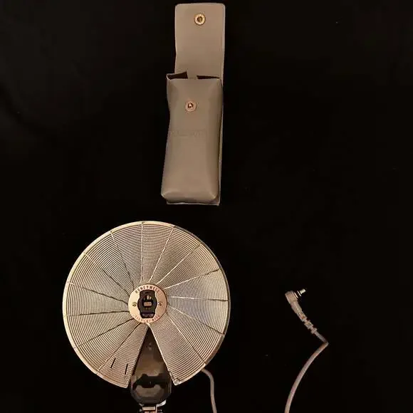Vintage Honeywell Tilt-A-Mite Folding Fan Camera Flash with Case Vintage Honeywe