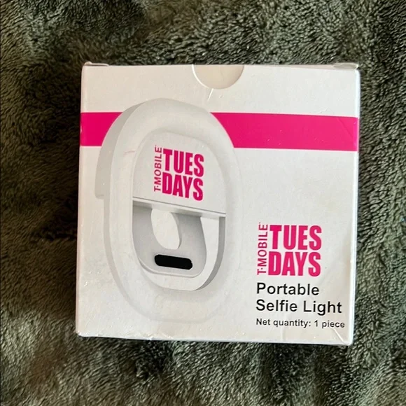 T-Mobile Portable Selfie Light