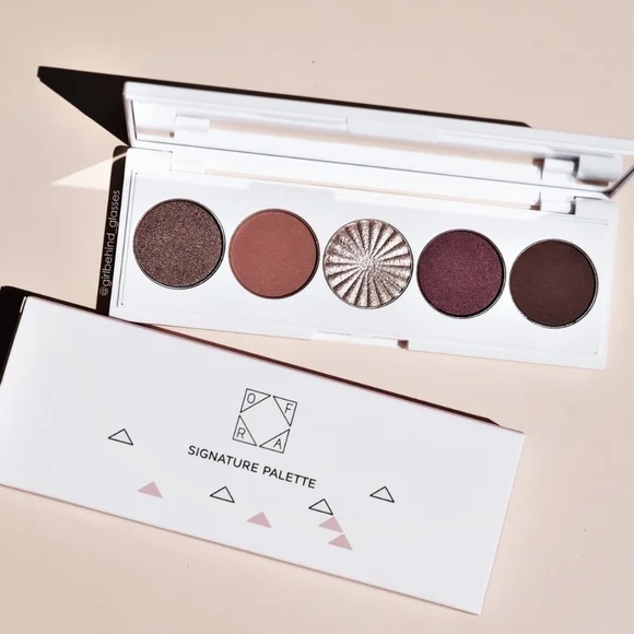 OFRA Signature Eyeshadow Palette in SYMPHONY