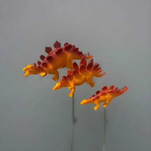 Lot Of Three Stegosaurus Plastic Figures Dinosaur Family Diorama Approx 2 Inch