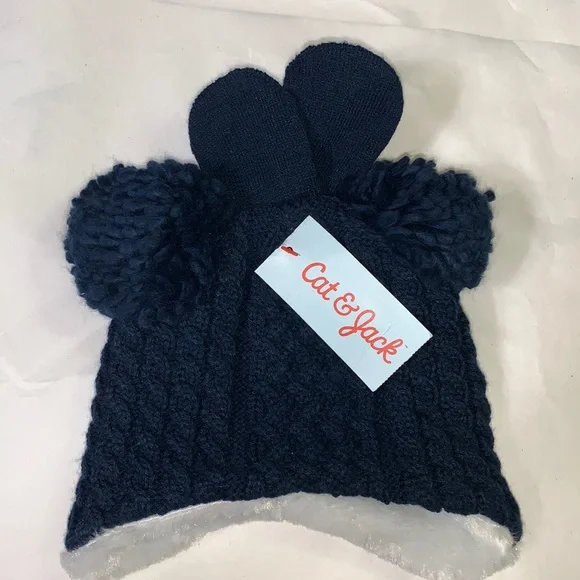 Newborn Hat and Mitten Set