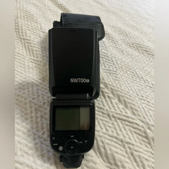 Neewer NW700-C TTL Speedlite Flash
