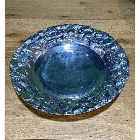Pewter Bowl W/flowers centerpiece Sur Ron 11x11x2