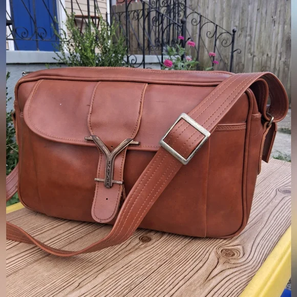 Classic Brown Leather Men's Bag