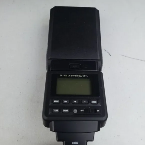 Sigma EF-350 DG Super Speedlight