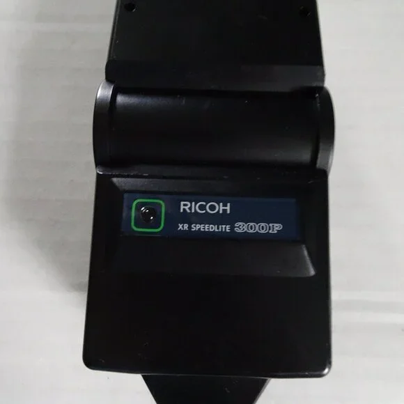 Ricoh XR Speedlite 300P Camera Flash