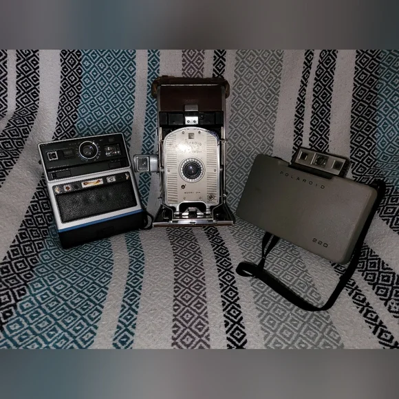 3 Vintage cameras