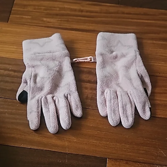 GAP Kids Mittens in Light Pink