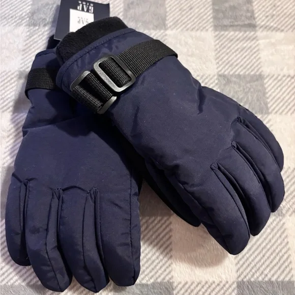 GAP Kid’s Navy Insulated Winter Gloves