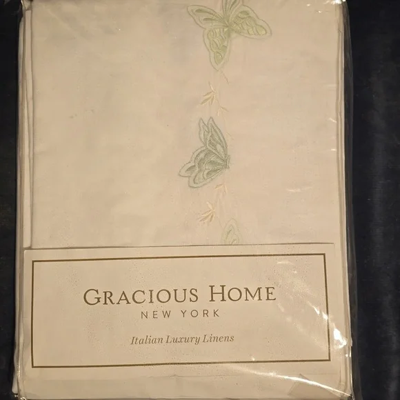 Gracious Home Luxury Farfalle Green Twin Duvet, Retail Price $395.00US