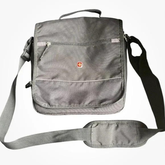 Swiss Gear black Mini Messenger Bag adjustable Crossbody expandable