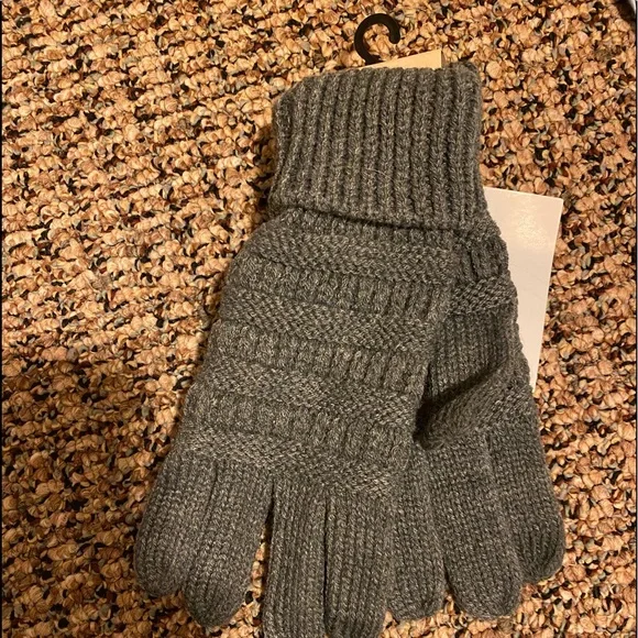 CC Kids Grey Gloves