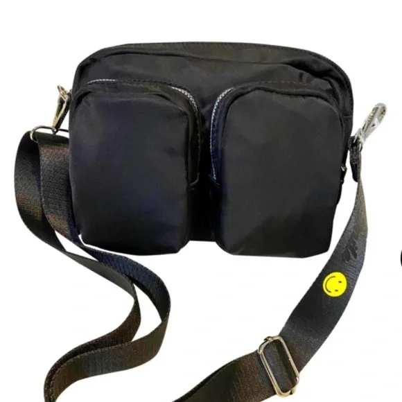 Stylish Black Messenger Bag with Adjustable Strap