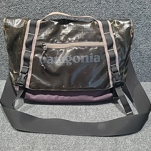 patagonia‎ Black Hole Messenger Bag Black Limited Edition
