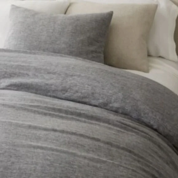West Elm Heather Gray Linen Duvet Cover . 88”92”