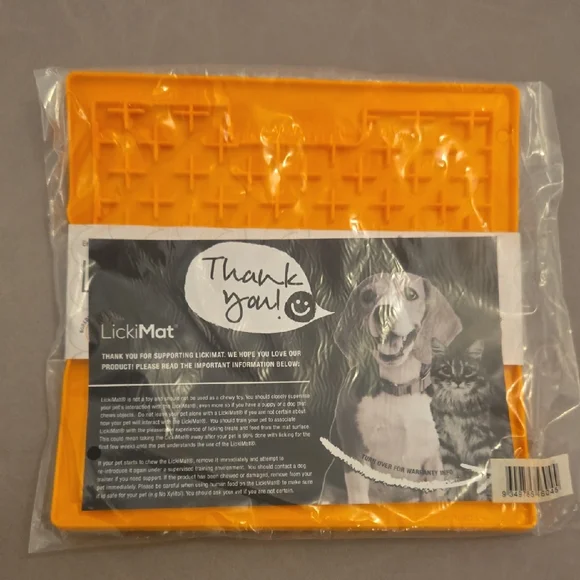 LickiMat Orange Pet Feeding Mat