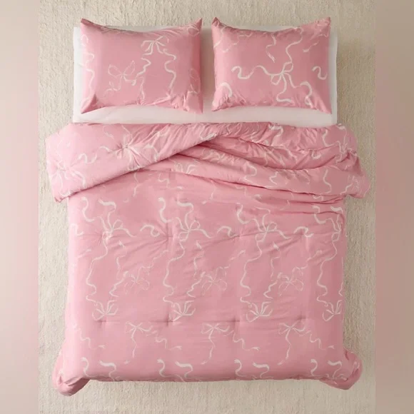 UO Painted Bows Duvet Cover Set Size Twin/Twin XL