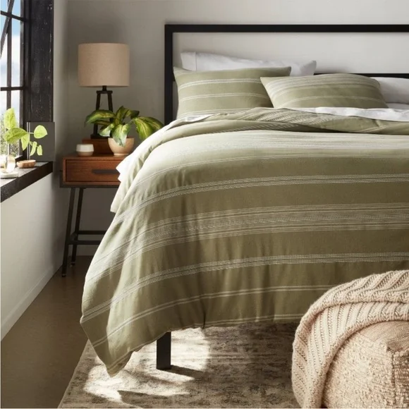 THRESHOLD NEW cotton woven stripe duvet cover & sham set -khaki -full/queen