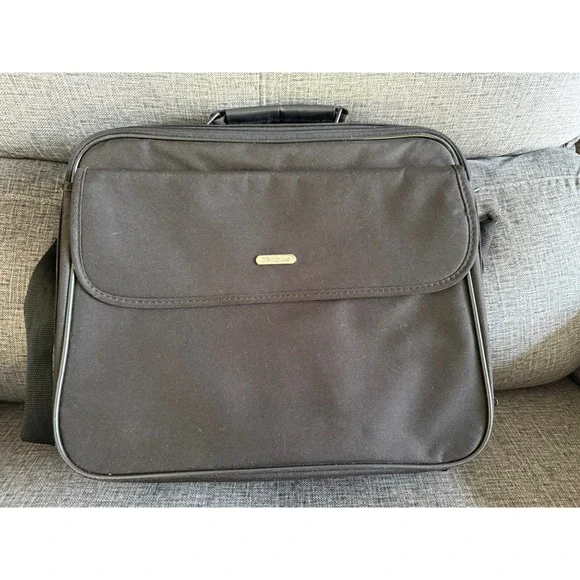 Targus LapTop Bag, Black Fabric