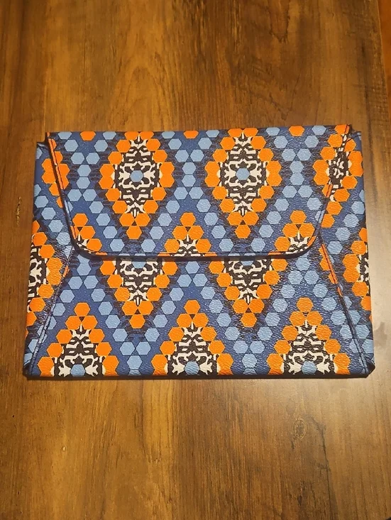 Vera Bradley Blue and Orange Geometric Envelope Clutch
