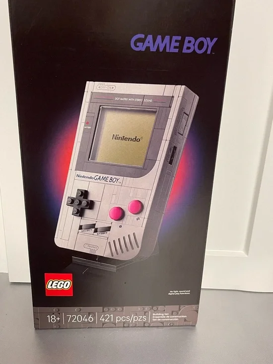 Lego Nintendo Game Boy Console 72046 721Pcs 18+ NIP Sealed